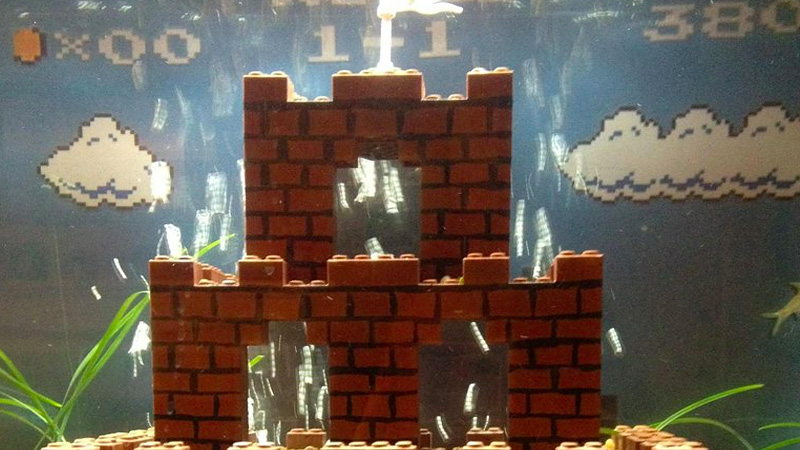 Illustration for article titled Do Fire Flowers Still Work In This Awesome Super Mario Aquarium?